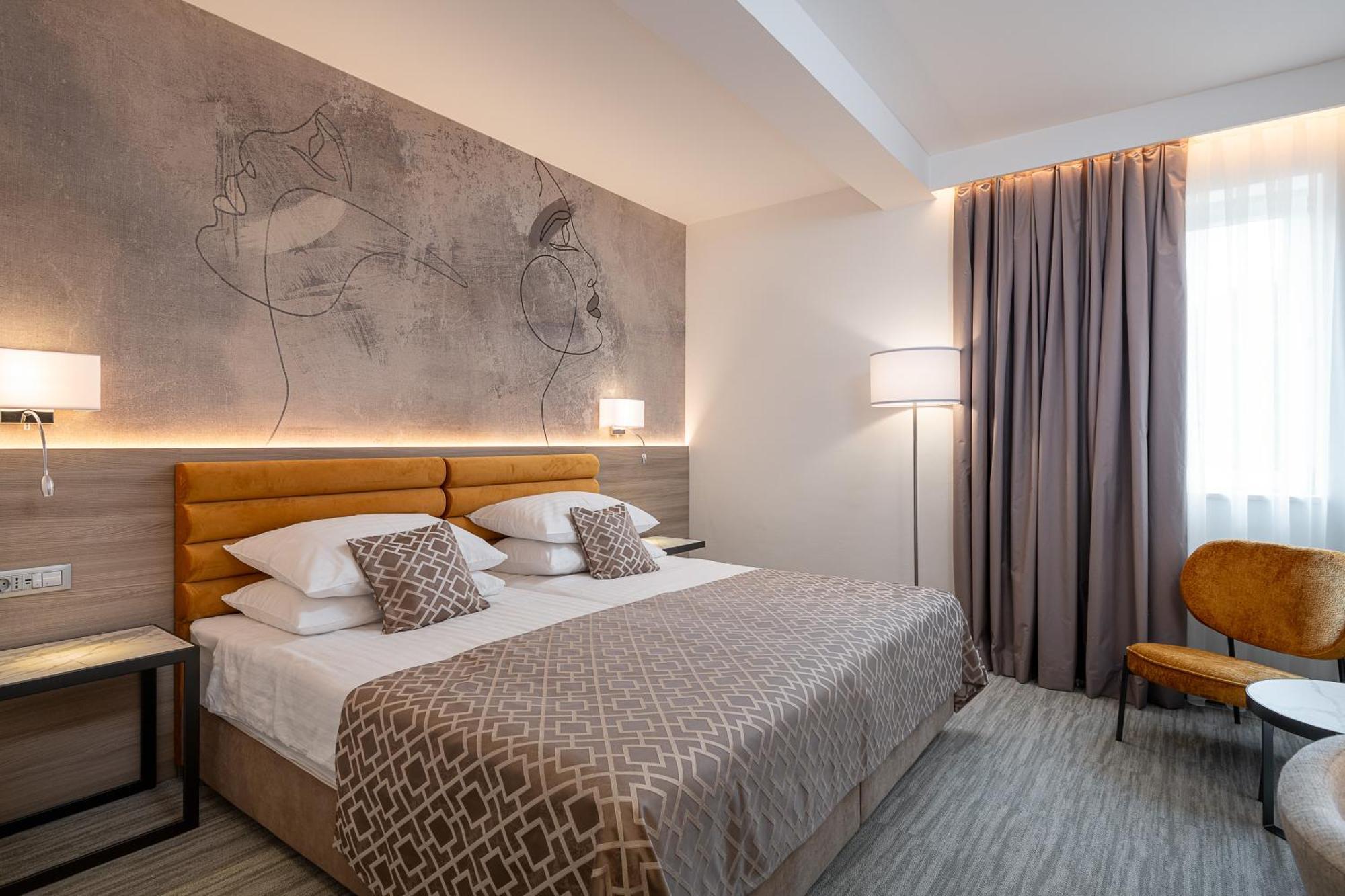 Hotel Ivka 3*